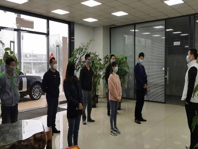 同心同行，共抗時艱！