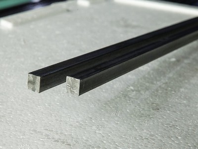 冷拉成型的實心不鏽鋼方鋼